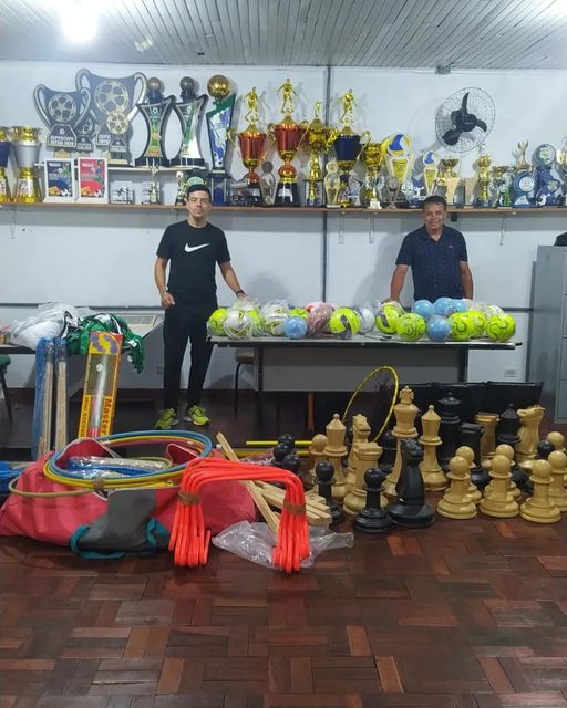 Pinhão recebeu materiais esportivos que serão de suma importância para o fomento do esporte em nosso município